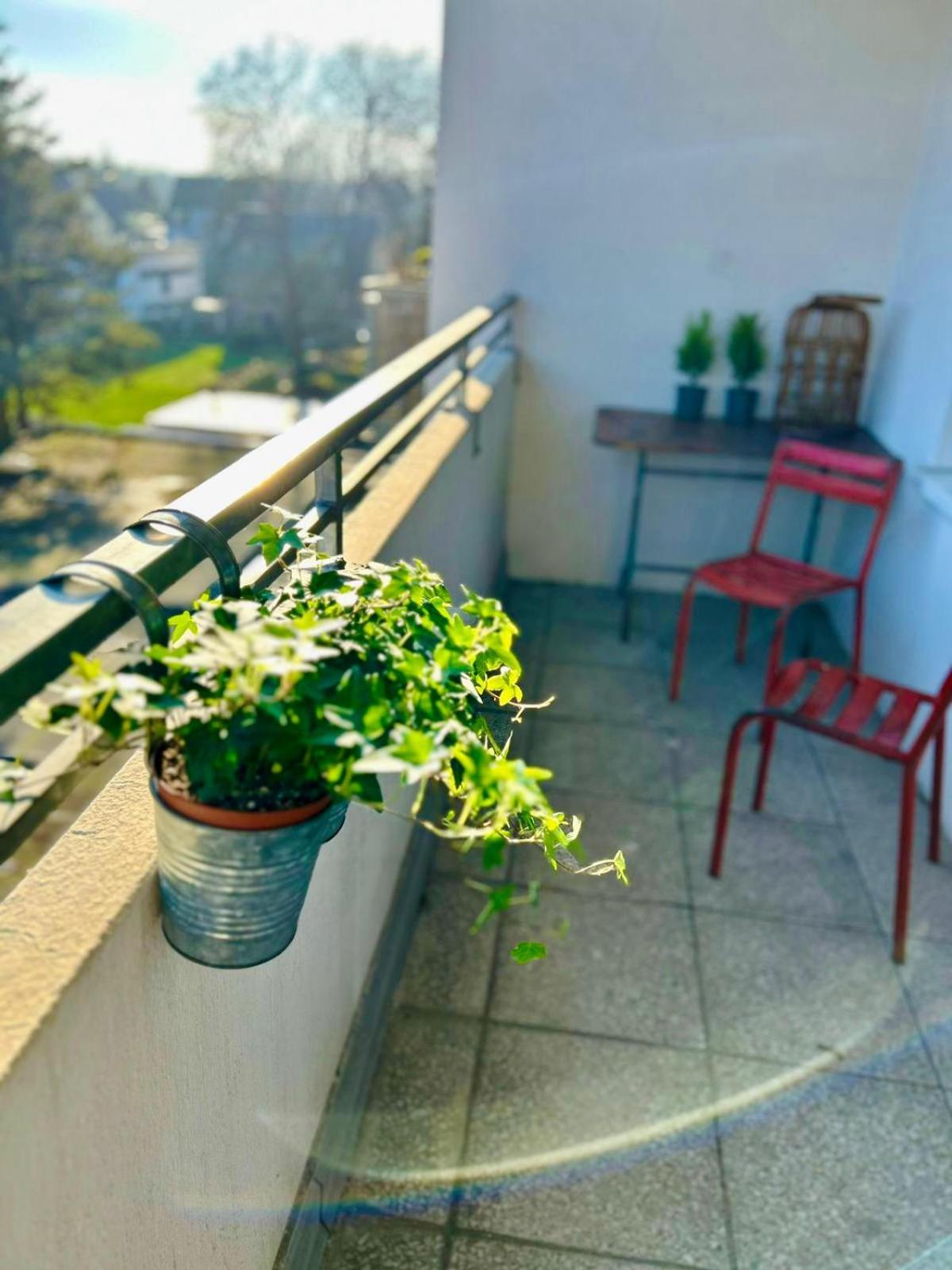 Feelslikehome - Wunderschoene Und Zentrale Wohnung Mit Balkon&Parkplatz Бохум Экстерьер фото